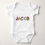 JACOB Name in lebendigem Häkelmuster Baby Strampler (Vorderseite)