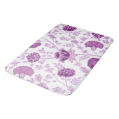 Jacobobobohnenfloral Lg Muster Pinks auf Weiß Badematte (Schrägansicht)
