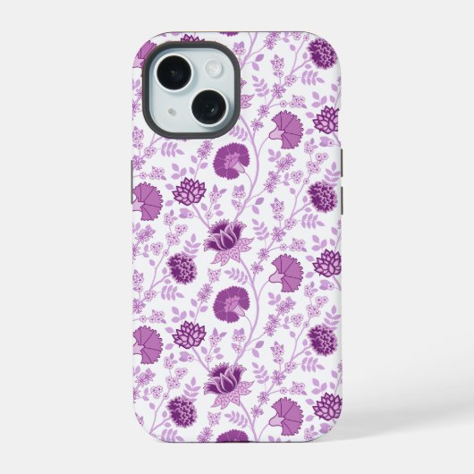 Jacobobohnenfloral Repeat Pattern Pinks auf Weiß iPhone 15 Hülle (Rückseite)