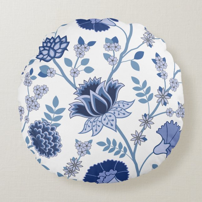 Jacobohne Floral Lg Muster Blau auf Weiß Rundes Kissen (Vorderseite)