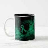Jade Awareness Ribbon Grunge Herz Zweifarbige Tasse (Links)