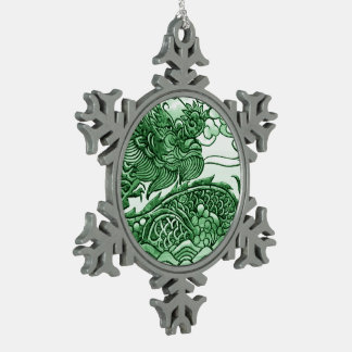 Jade-grüner Drache-Medaillon Schneeflocken Zinn-Ornament