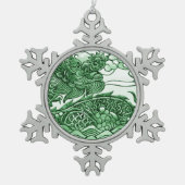Jade-grüner Drache-Medaillon Schneeflocken Zinn-Ornament (Vorderseite)