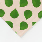 Jade Tree Green Blätter auf Beige Fleecedecke (Ecke)