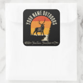 Jagd ADD NAME Außerhalb des Elk Wilderness Camp Quadratischer Aufkleber (Tasche)