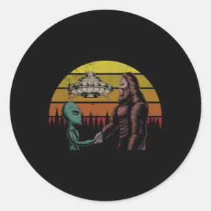 Jagd auf Alien und Bigfoot Sasquatch Runder Aufkleber