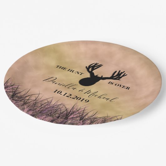 Jagdhochzeit für Hirsche Silhouette Pappteller (Schrägansicht)