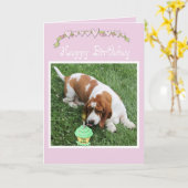 Jagdhund, kleine Kuchen u. Herzen der Karte (Gelbe Blume)