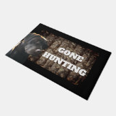 Jagen von Schokolade Labrador Hund Begrüßungsmatte Fußmatte (Schrägansicht)