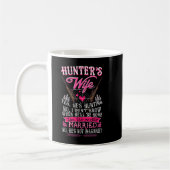 Jägers Ehefrau Ja Er ist ein Geschenk für Jagdlust Kaffeetasse (Links)