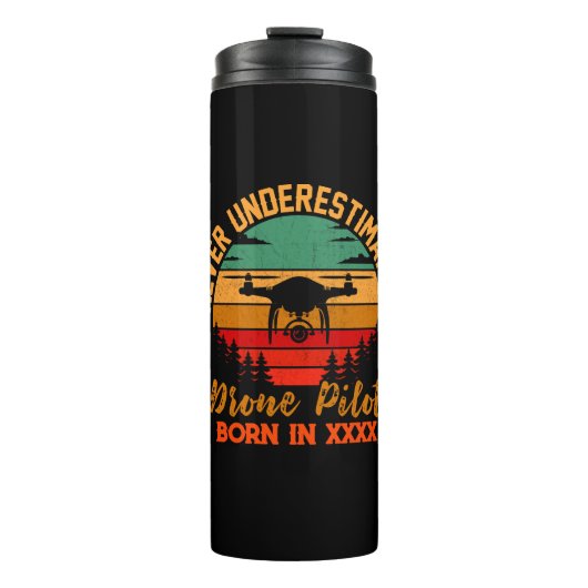 Jahr hinzufügen, Text ändern, Drohne nie unterschä Thermosbecher (Vorderseite)