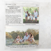 Jahr im Review Christmas Newspaper Family Foto Dreifach Gefaltete Urlaubskarte (Innen Erste Seite)