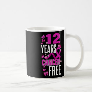 Jahr krebsfrei für das Brustkrebsbewusstsein  Kaffeetasse