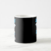 Jahre 2027 7 67 Meme Hand Kaffeetasse (Mittel)