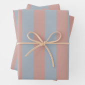 Jahrtausendrosa und eisblaue Farbblockstreifen Geschenkpapier Set (Beispiel)