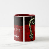 Jake die Schlange Zweifarbige Tasse (Mittel)