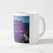 Jakobus 5:13 WEBU Tasse (Vorderseite Rechts)
