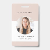 JALAINE Moderne Minimal Blush Business Mitarbeiter Ausweis (Vorderseite)