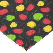 Jamaican Restaurant Scotch Bonnet Chillies Black Tischdecke (Schrägansicht)