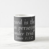 James 1:12 Bibel Zitat Grau Kaffee drucken Kaffeetasse (Mittel)