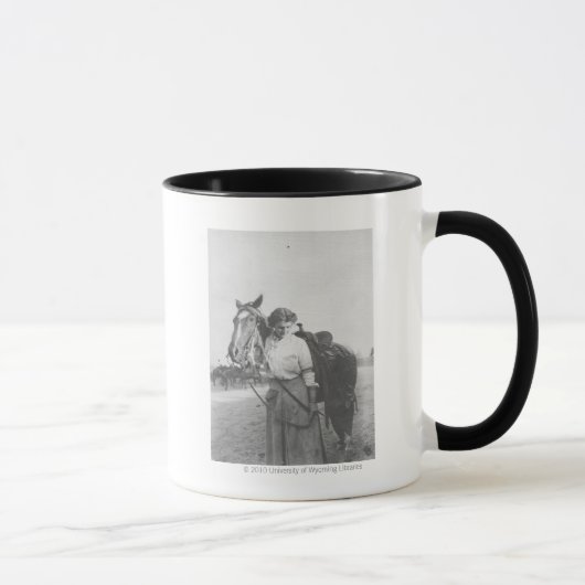 Jane Bernoudi und ihr Pferd Tasse (Rechts)
