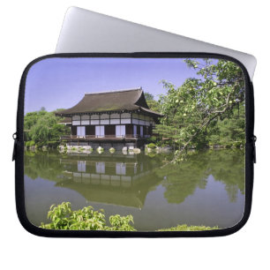 Japan, Kyoto, Japanischer Garten des Heian-Schrein Laptopschutzhülle