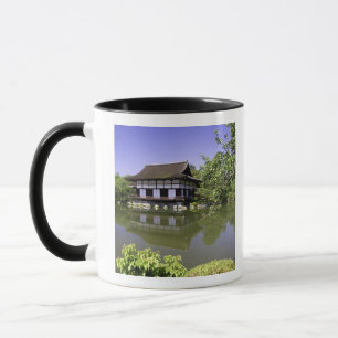 Japan, Kyoto, Japanischer Garten des Heian-Schrein Tasse