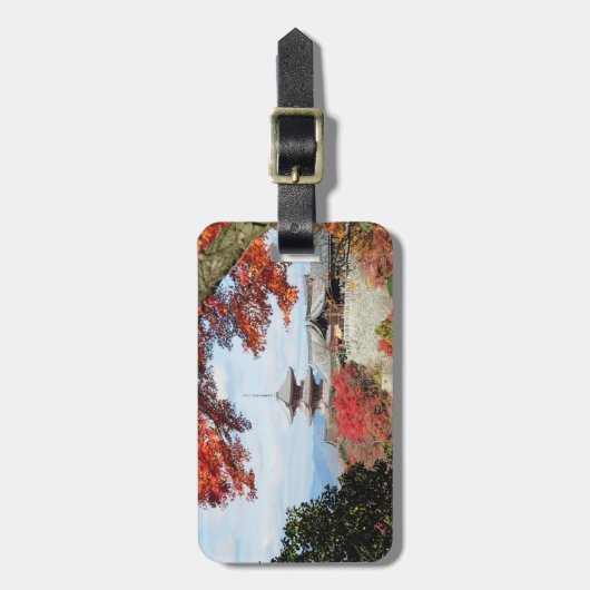 Japan, Kyoto. Kiyomizu-Tempel in Herbstfarbe Gepäckanhänger (Vorderseite vertikal)