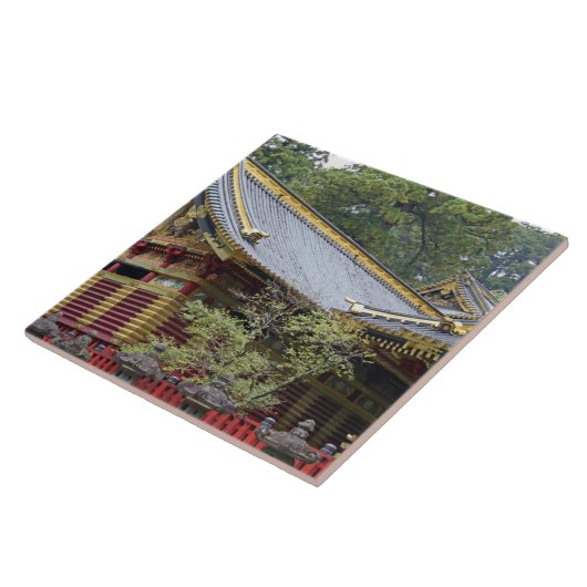 Japan, Nikko. Toshogu Schrein und Mausoleum in 2 Fliese (Seite)
