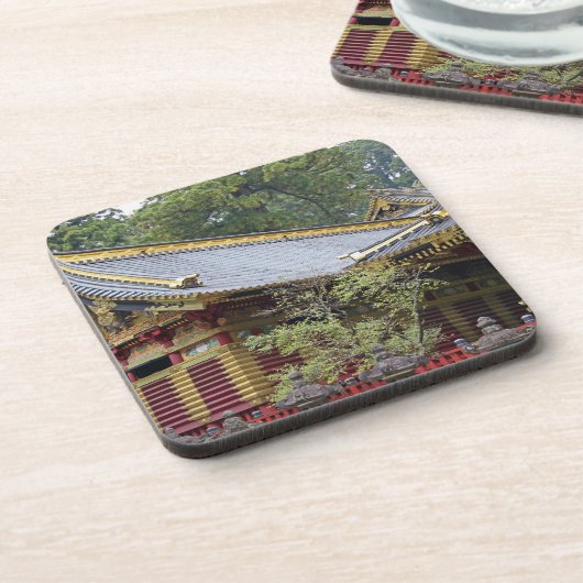 Japan, Nikko. Toshogu Schrein und Mausoleum in 2 Getränkeuntersetzer (Linke Seite)