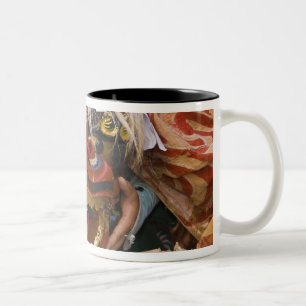 Japan, Präfektur Gifu, Takayama (auch bekannt als Zweifarbige Tasse