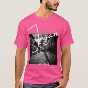 Japan ruft an und ich muss schwarz-weiß Foto gehen T-Shirt