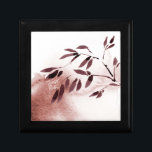 Japandi-Style Wassercolor Bamboo Abstrakt Erinnerungskiste<br><div class="desc">Das japanische Design,  das von der Natur in Bordeaux-Rot und neutral mit Bambuszweigen vor abstraktem Aquarell inspiriert ist,  bietet eine ruhige Balance und Ruhe in der Zimmerdekoration. Das Zen-Sprichwort Just Be kann ersetzt oder gelöscht werden. Ein wunderschönes Geschenk für jeden besondere Anlass inklusive der kommenden Urlaubssaison.</div>