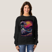 Japanese Art Ukiyo-e Style Retrowave Great Wave Of Sweatshirt (Vorne ganz)