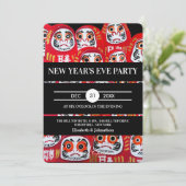 Japanese Daruma Dolls New Years Eve Party Einladung (Stehend Vorderseite)