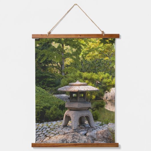 Japanese Garden - Traditional Aesthetic Wandteppich Mit Holzrahmen (Vorderseite)