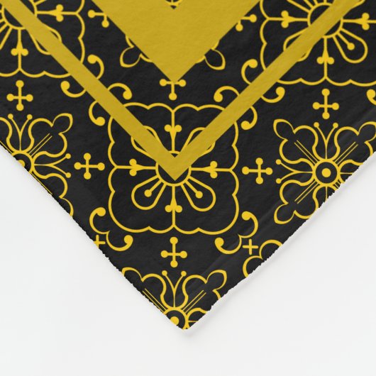 Japanese Gold & Black Hanabishi Pattern Fleecedecke (Ecke)