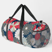 Japanese Luxury Chrysanthemum Elegant Floral Desig Duffle Bag (Rechte Ecke)