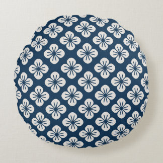 Japanese Navy Blue Ivory Floral Geometric Pattern Rundes Kissen