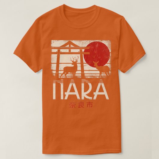 Japanese Sika Deer Nihon Nippon Torii Retro Nara J T-Shirt (Design vorne)