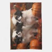 Japanisch Chin Welppy Autumn Delight Pumpkin Geschirrtuch (Vertikal)