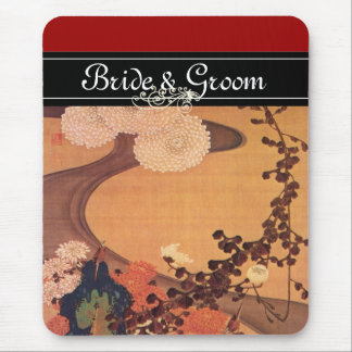 Japanisch Hochzeit Chrysanthemen durch einen Strom Mousepad