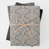 Japanisch Seigaiha Wave | Schwarz und Creme weiß Geschenkpapier Set (Beispiel)