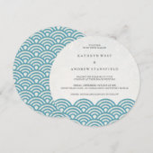 Japanisch Seigaiha Waves Elegant Beach Wedding Einladung (Vorne/Hinten)