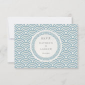 Japanisch Seigaiha Waves Elegant Beach Wedding UAW RSVP Karte (Rückseite)