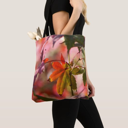 Japanische AhornBlätter Tasche (Von Nahem)