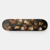 Japanische Blume im Herbst und Vintage Kunst Skateboard (Horizontal)
