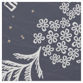 Japanische Blume in Weiß und Blau Stoff (Nahaufnahme)