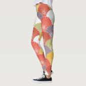 Japanische Blumenwelle: Farbenfrohe Vintage Leggings (Links)