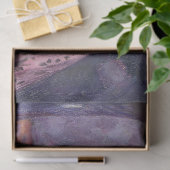 Japanische Dame mit einer Parfümflasche Seidenpapier (Geschenk)